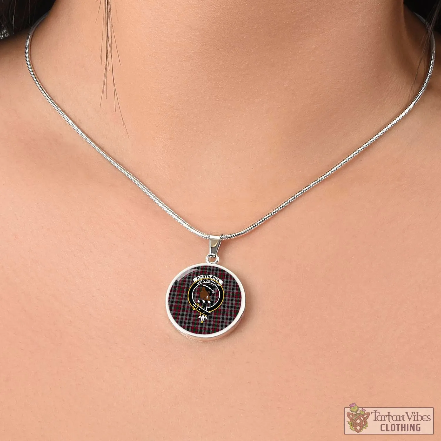 Borthwick Tartan Circle Necklace with Family Crest