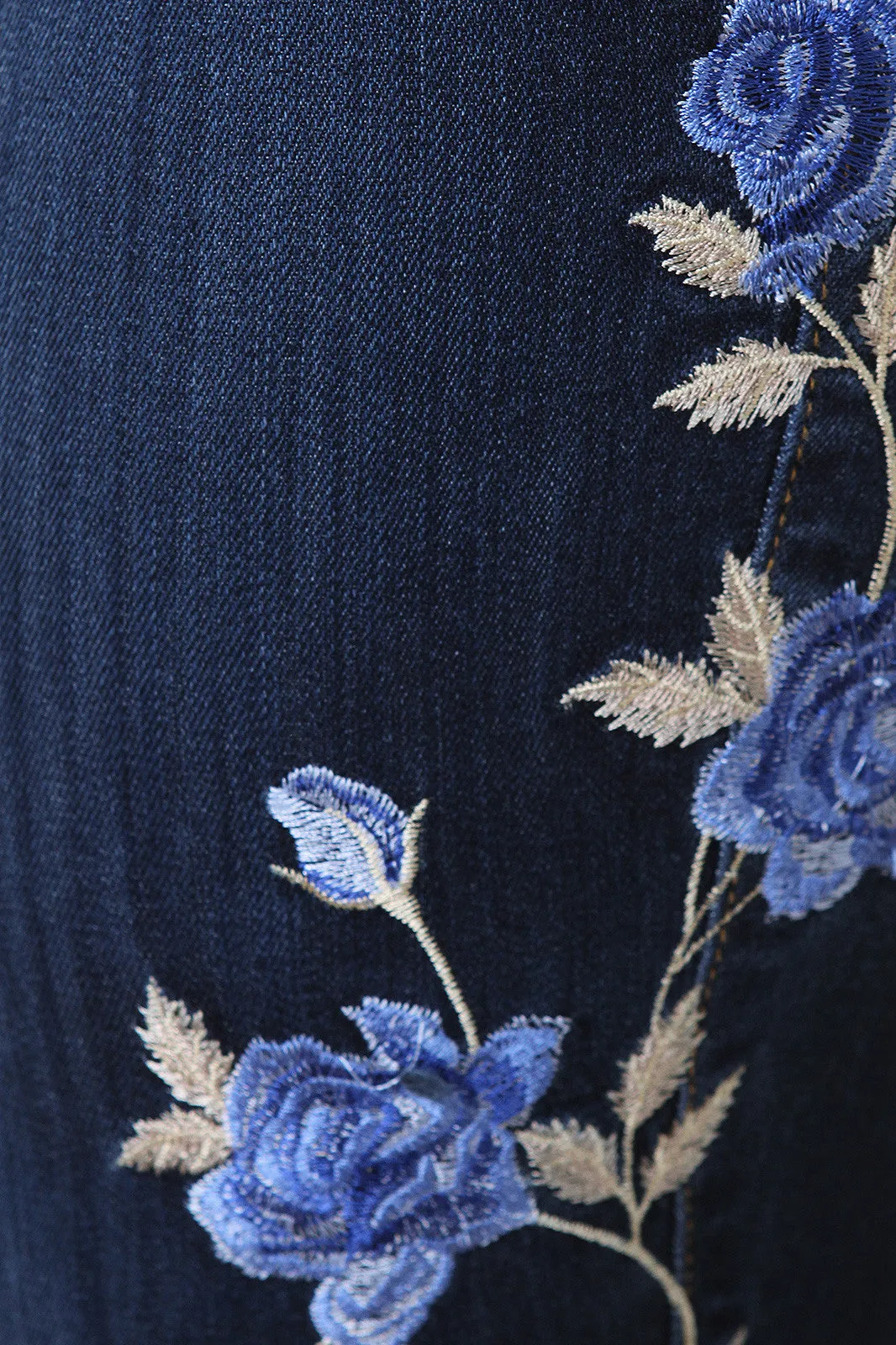 Floral Embroidery Distress Denim Jeans