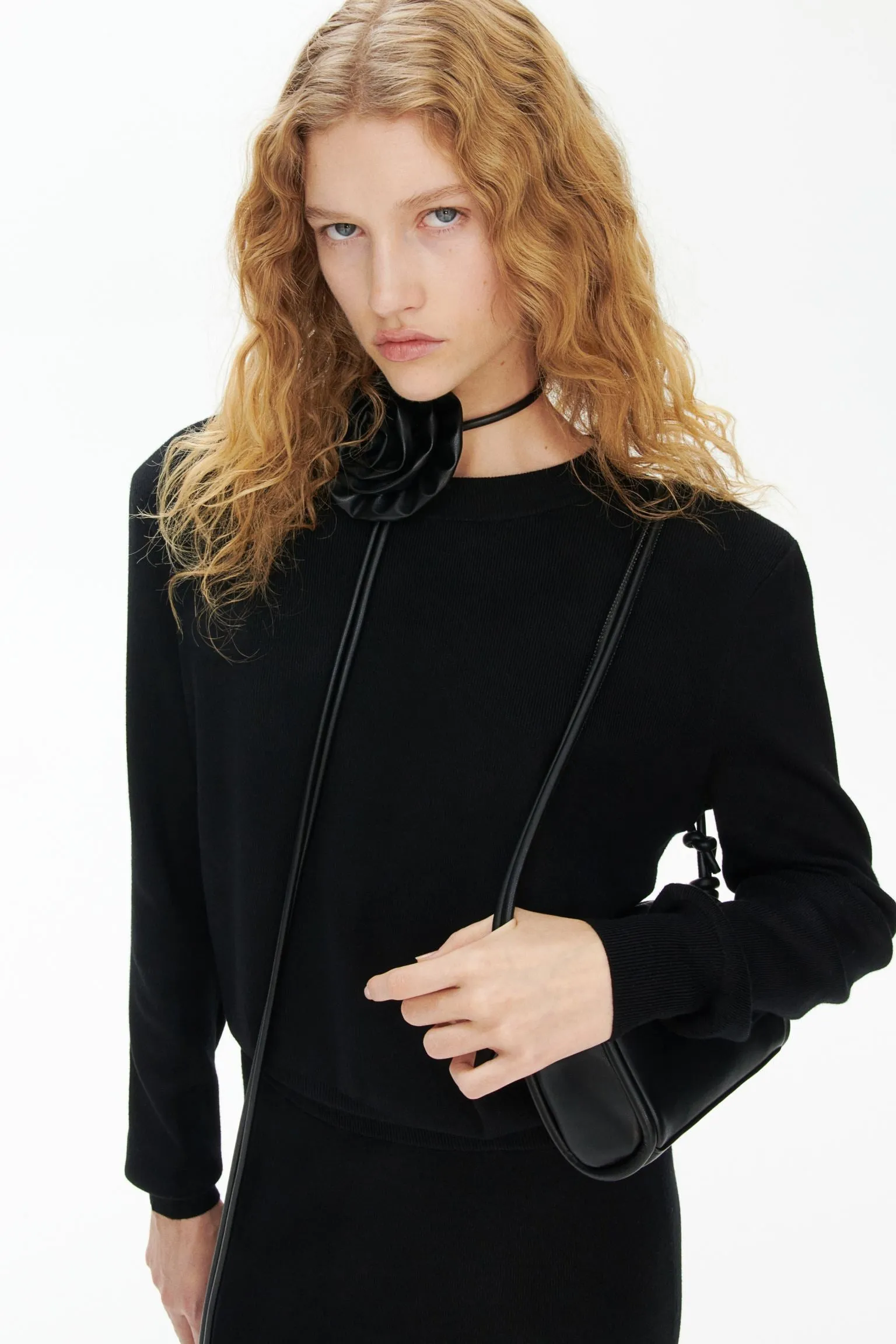 H&M Shoulder-pad sweater, black