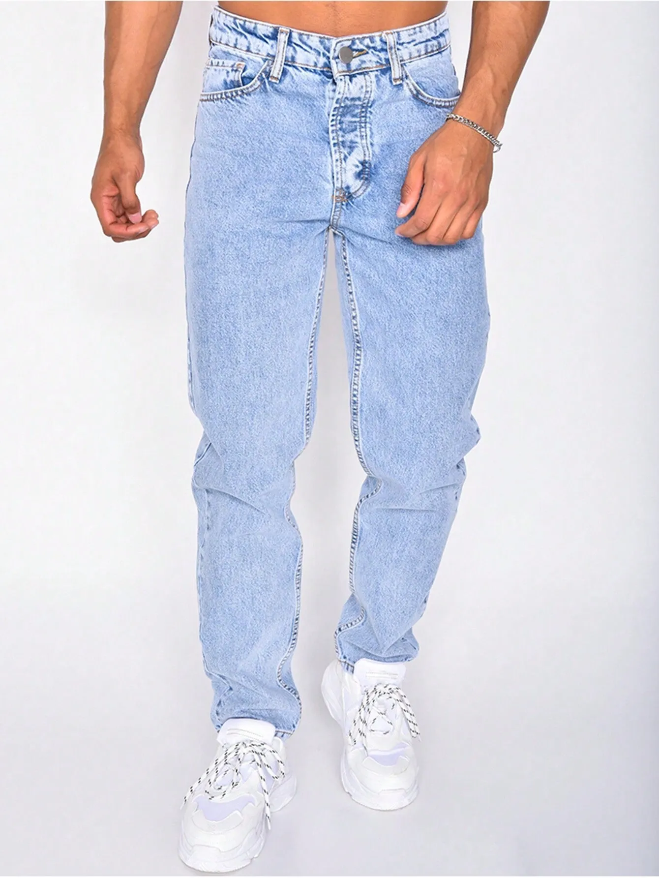 Men's Straight-leg Jeans With Slant Pockets