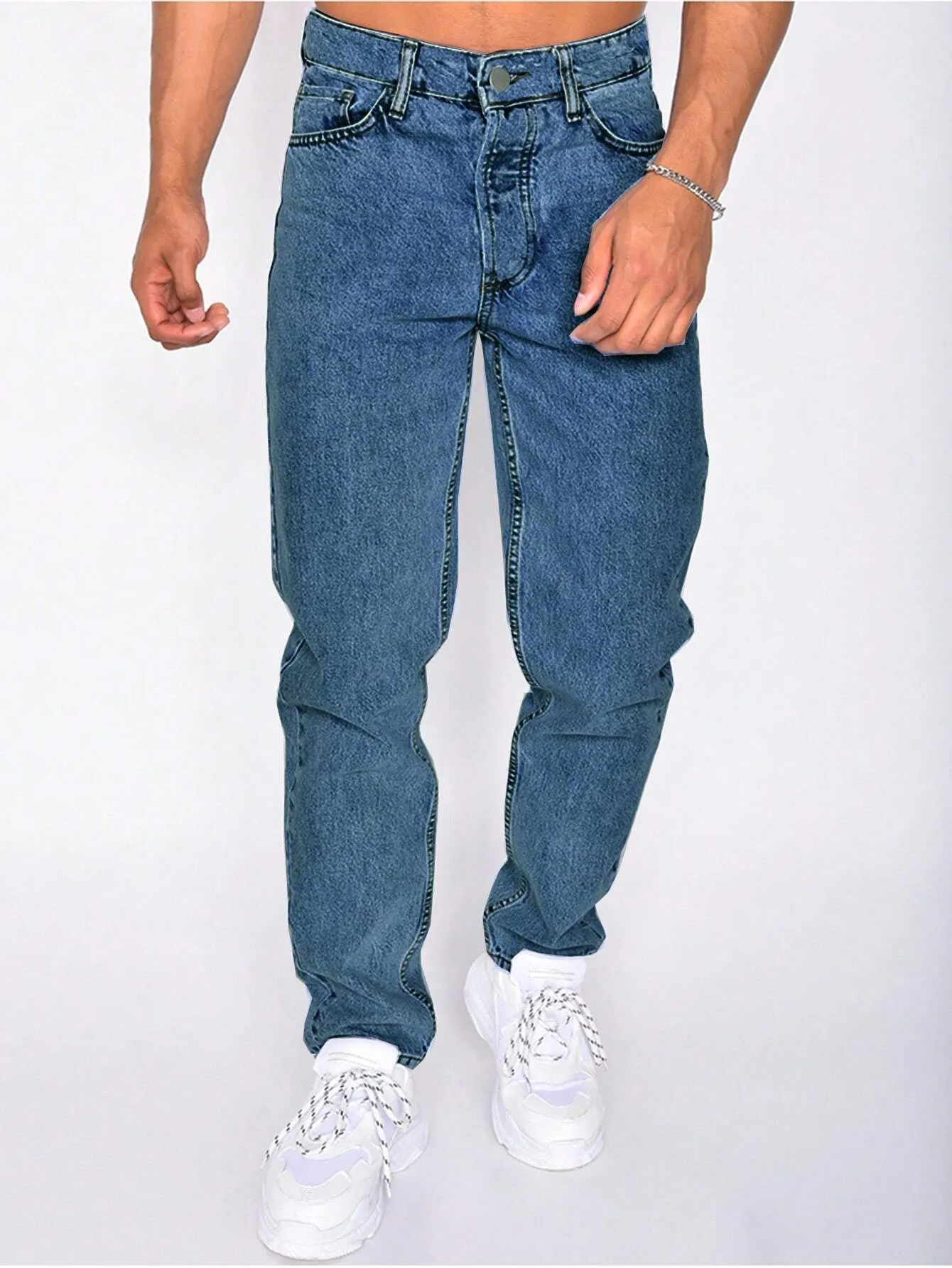 Men's Straight-leg Jeans With Slant Pockets